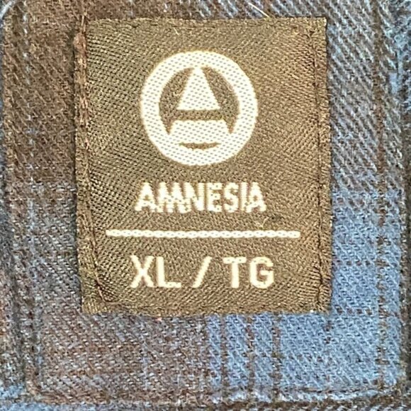 Amnesia Plaid Flannel Shirt Blue and Black Cotton - Picture 3 of 8